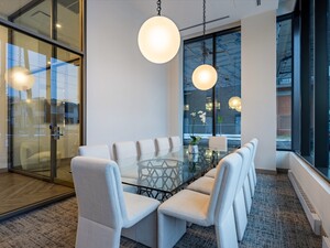 Carlyle condos lounge commun salle à manger