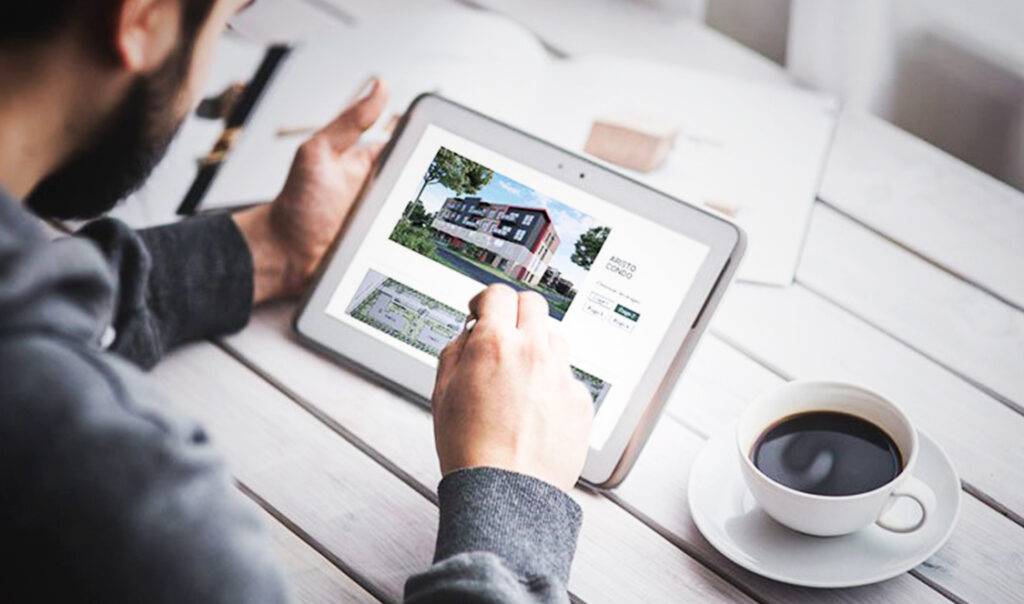 Usager en train d'utiliser Smart Condo Plans, un sélecteur de plans!