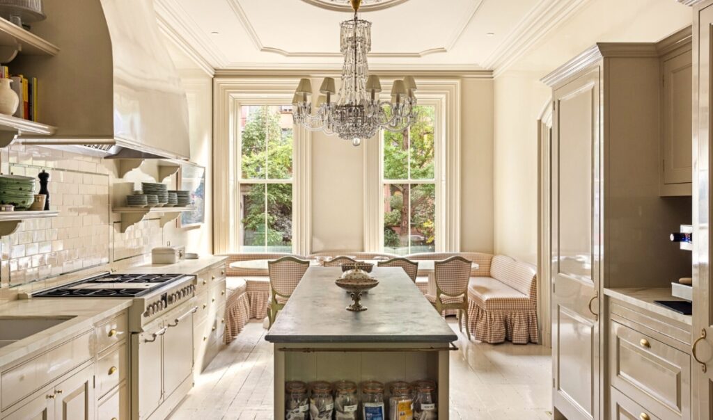 Demeure de Lily Allen et David Harbour cuisine lumineuse