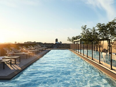 Champlain rental condos pool on the rooftop
