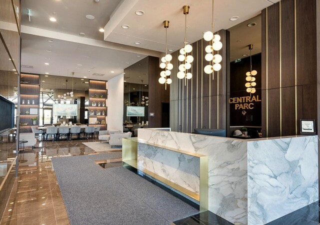 Central Parc Laval – photo 2