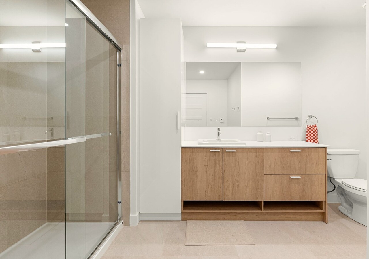 Anticosti Lévis bathroom