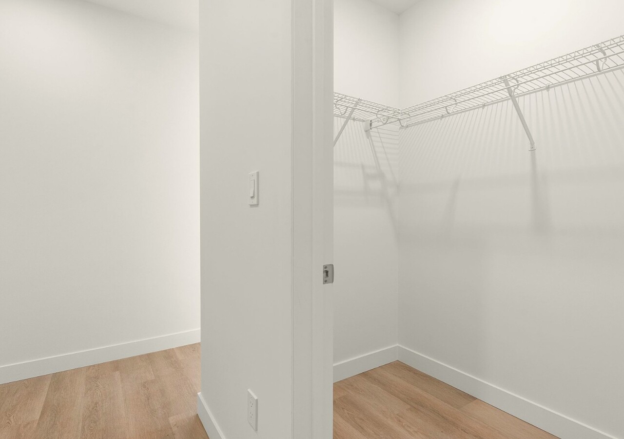 Anticosti Lévis walk-in