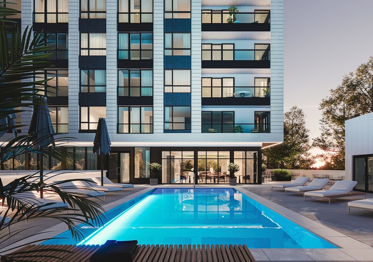 Voltige Aria outdoor pool