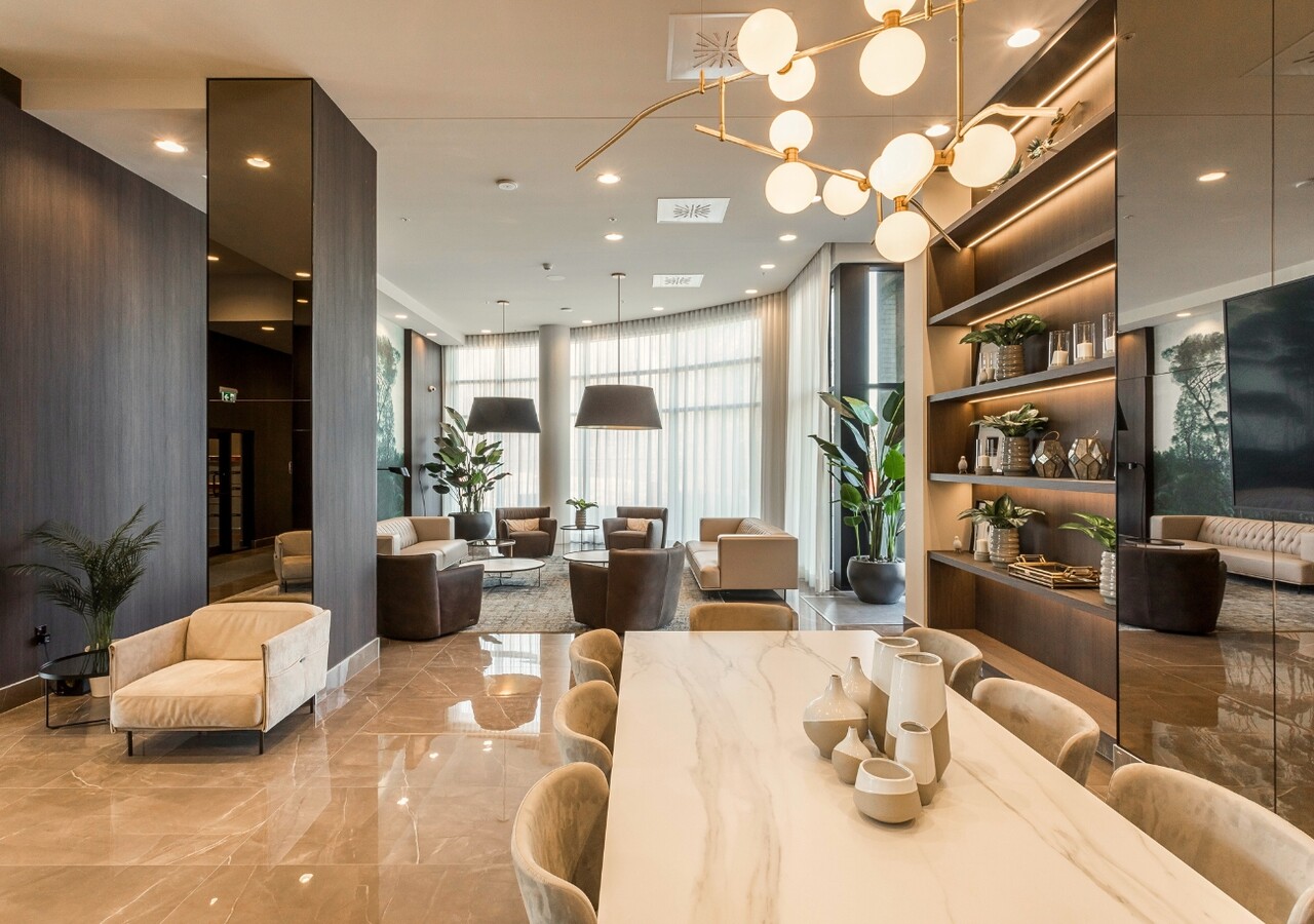 Central Parc Laval lounge