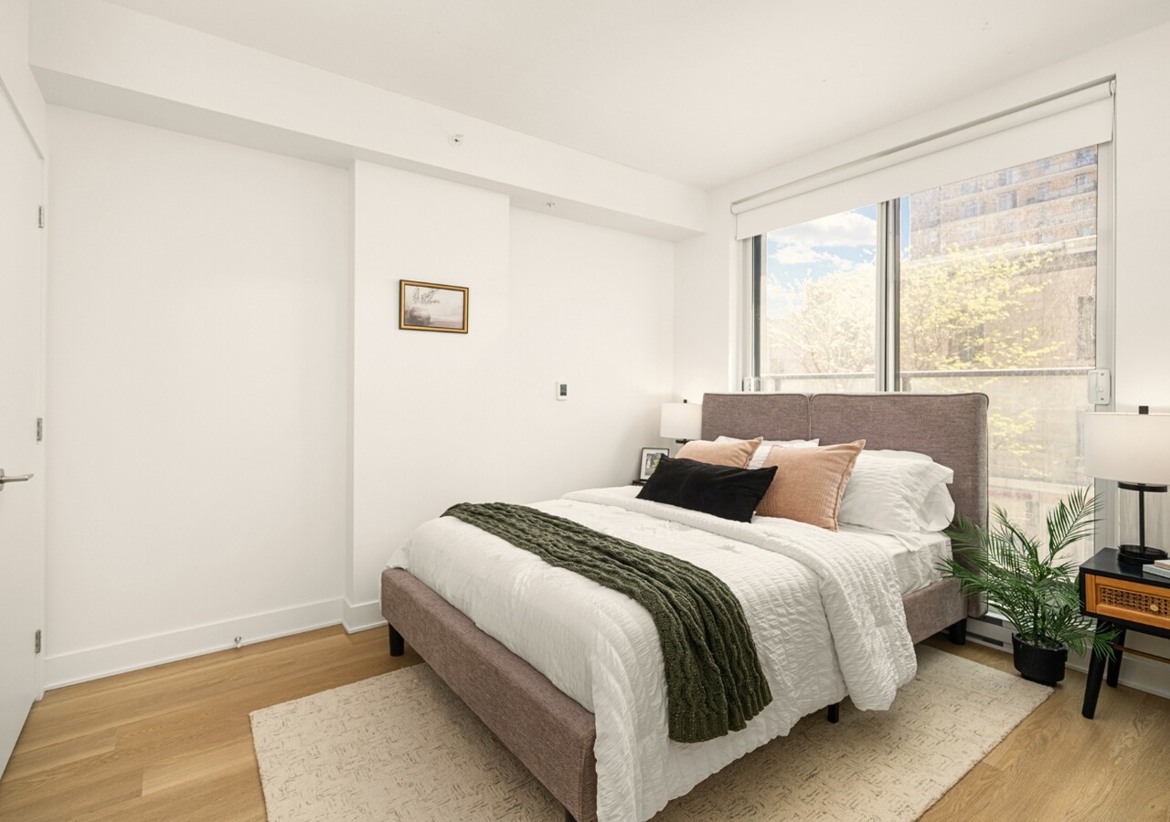 Champlain bedroom