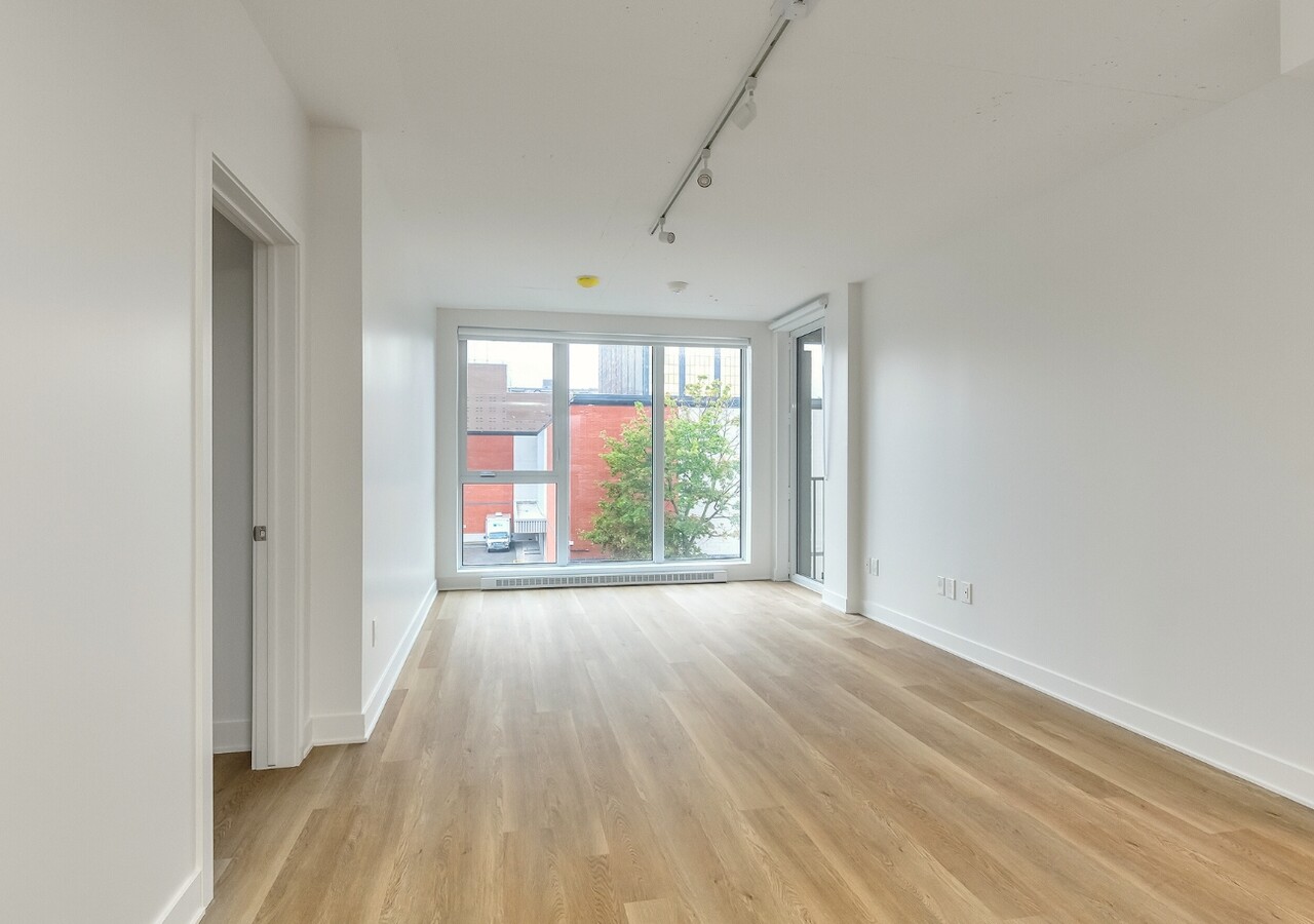Champlain living room