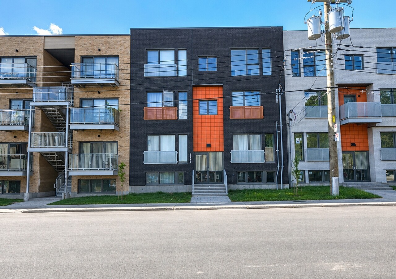Florence Condos entrée