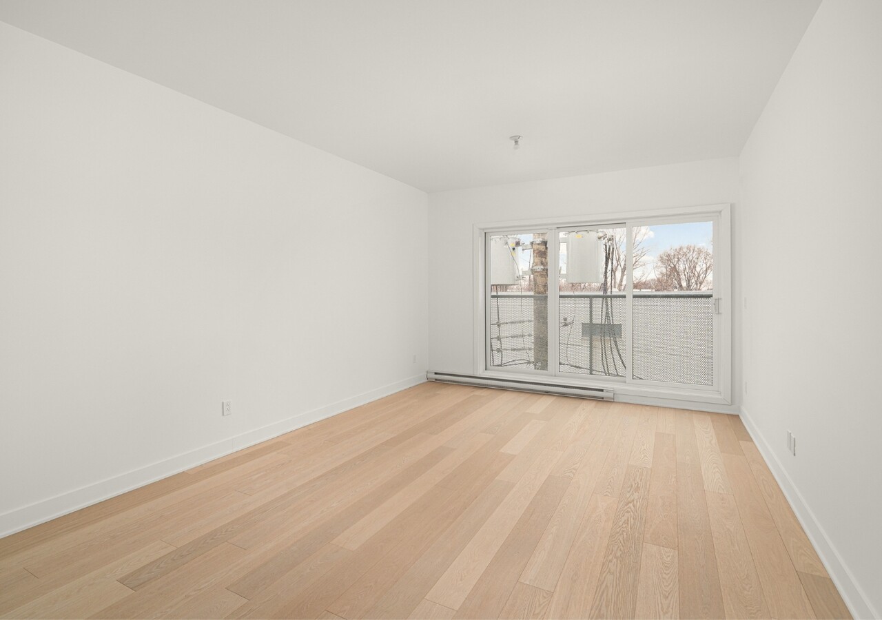 Florence condos living room