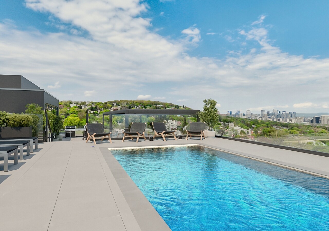 Le Loyal outdoor pool