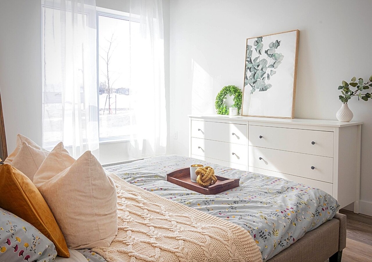 Le Vivo Sherbrooke bedroom