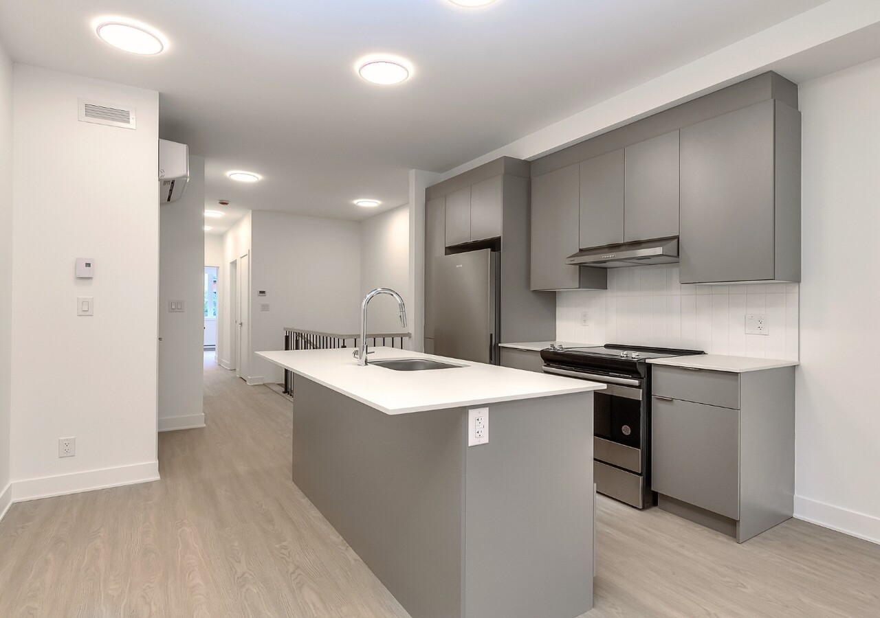 Le Bloc Rivard kitchen