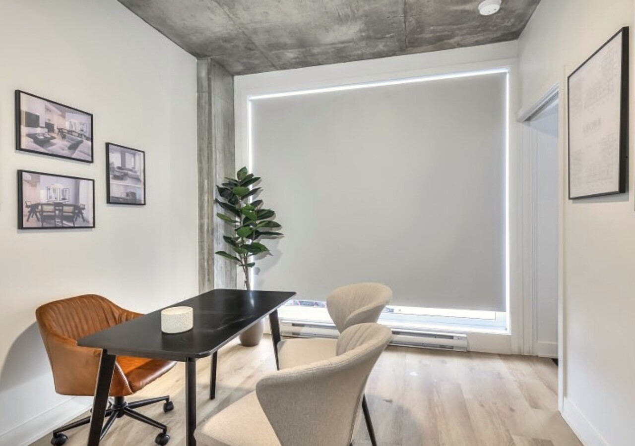 Leora bureau