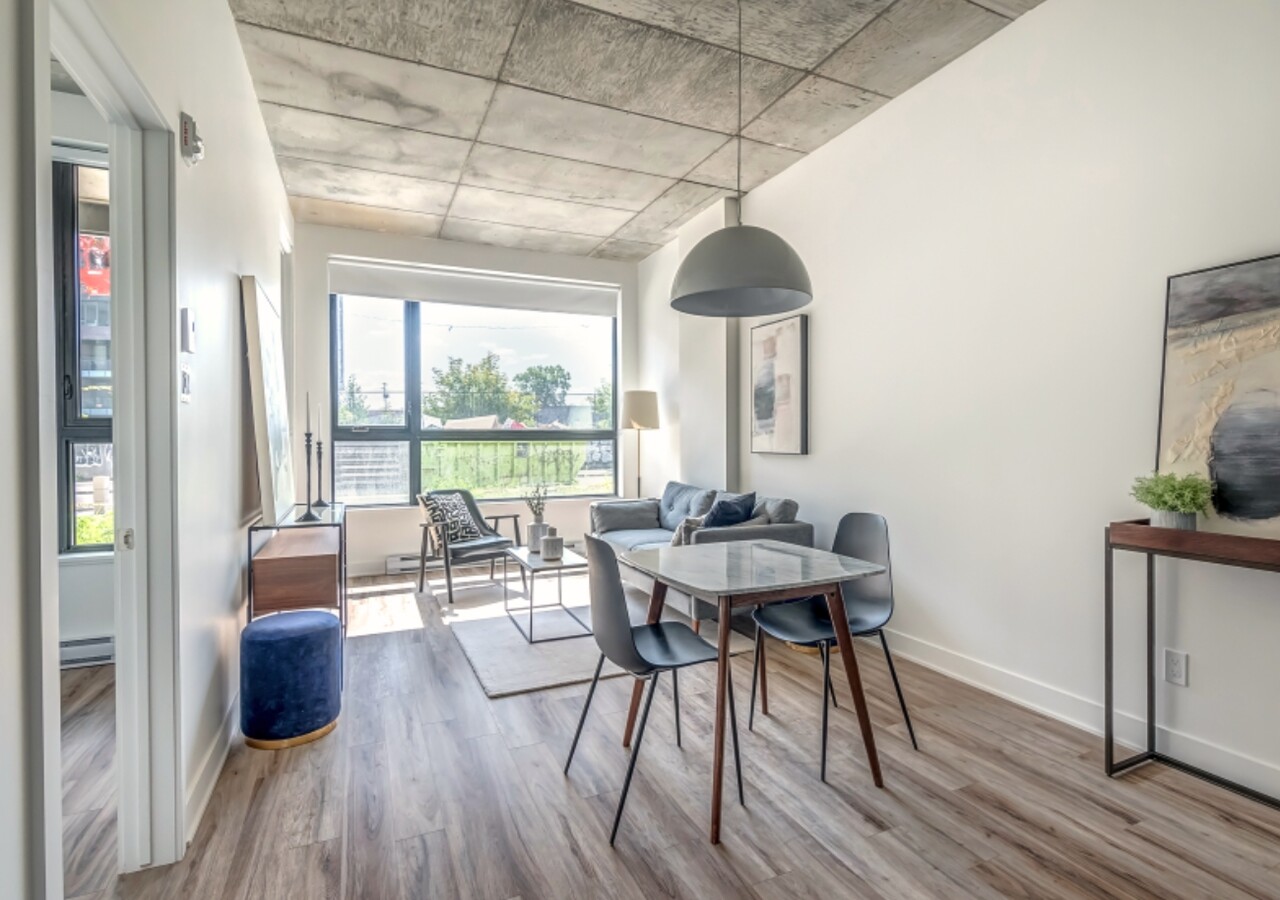 McCord living room and dining room