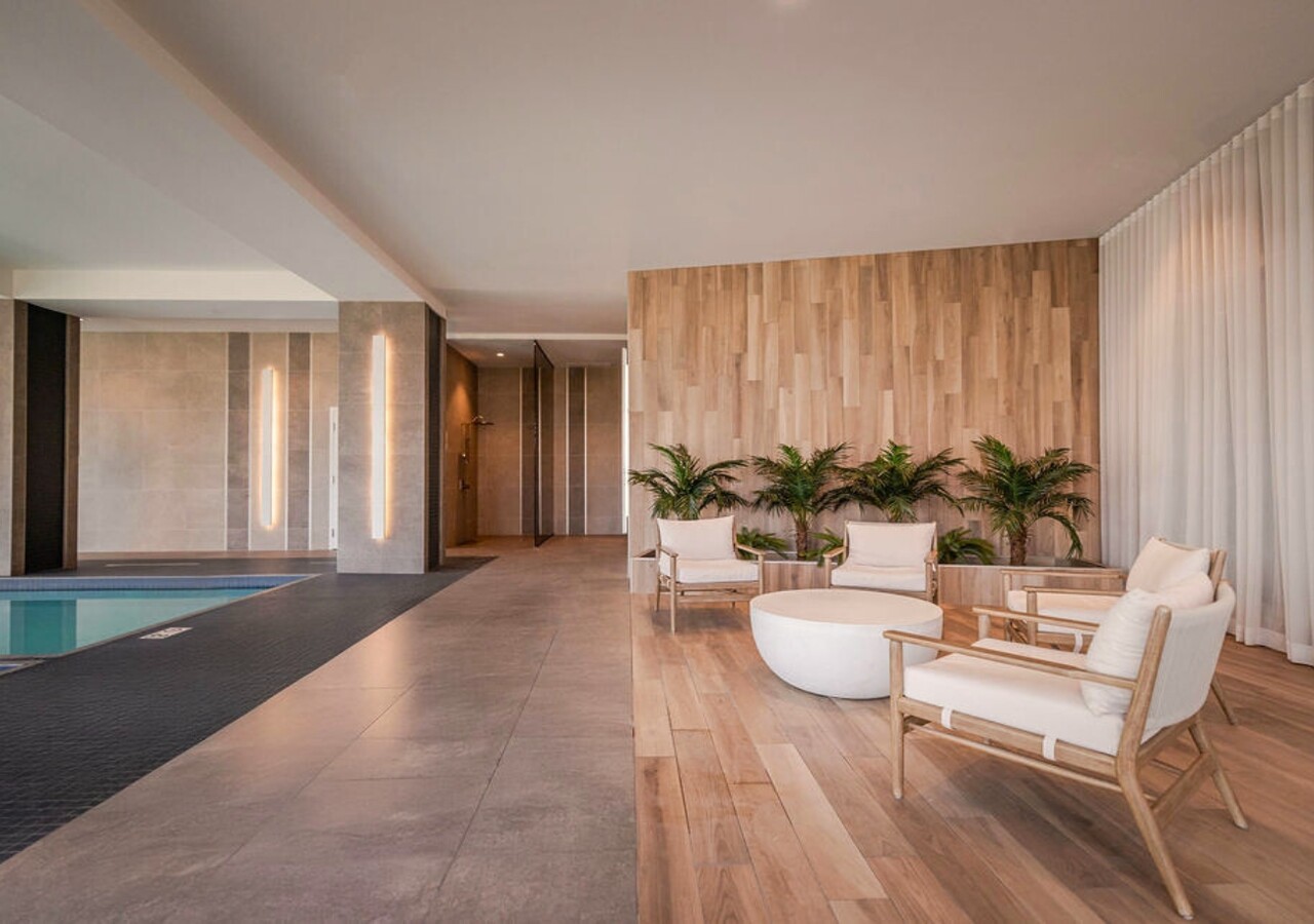 Mostra Centropolis indoor pool