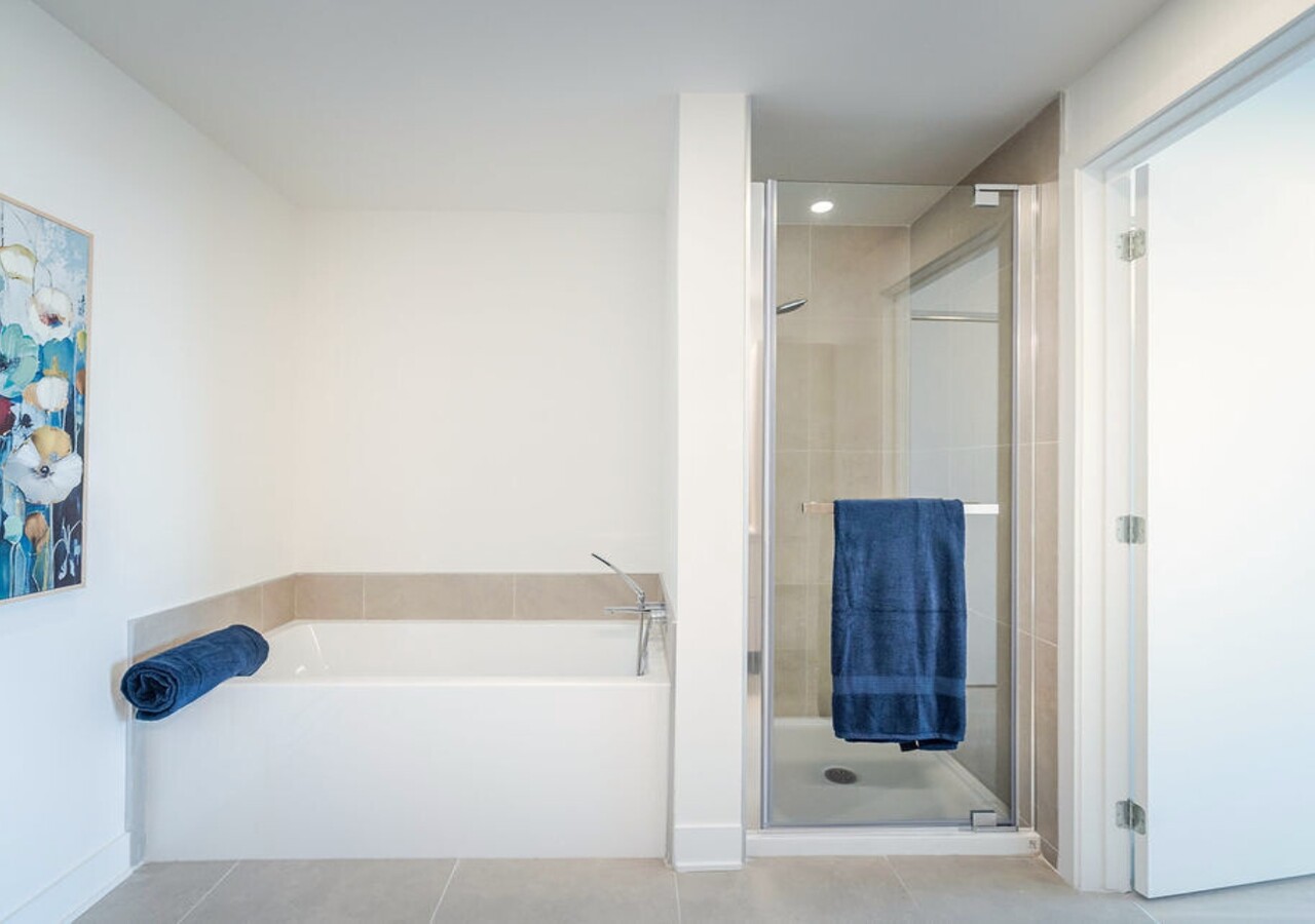 Mostra Centropolis bathroom