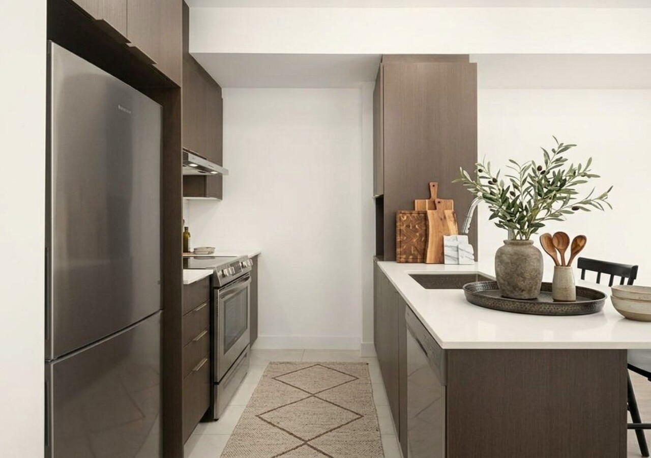 Florence Condos kitchen