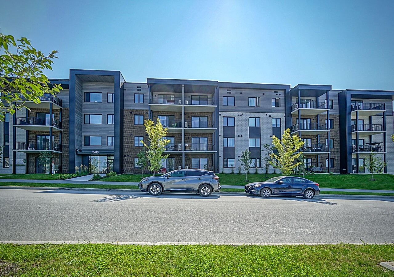 Novium sur le Plateau Sherbrooke building