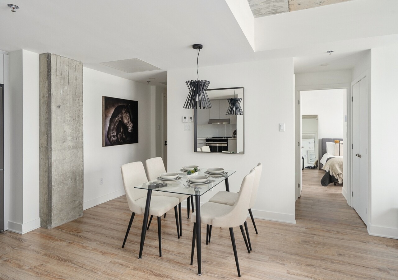 Nuberri dining room