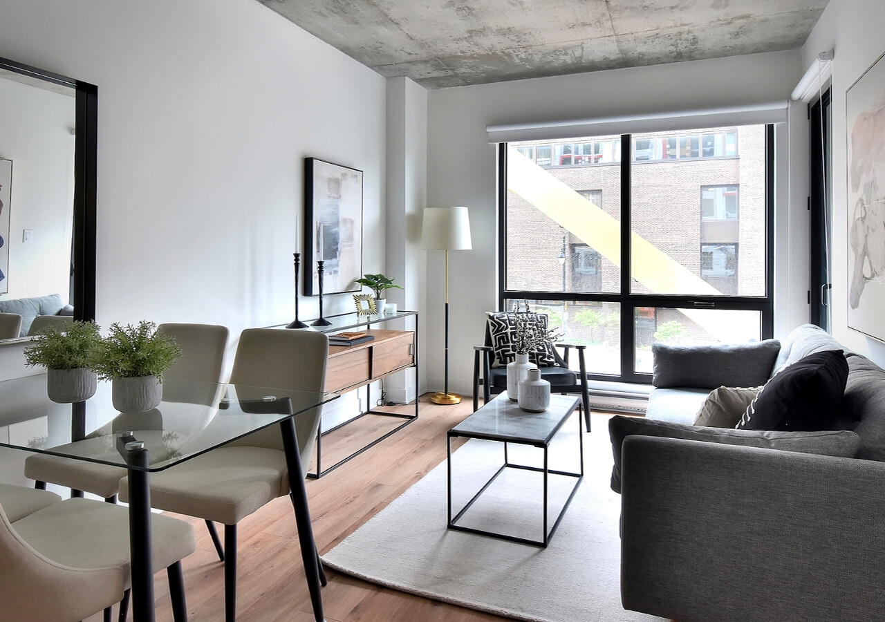 Nuberri living room