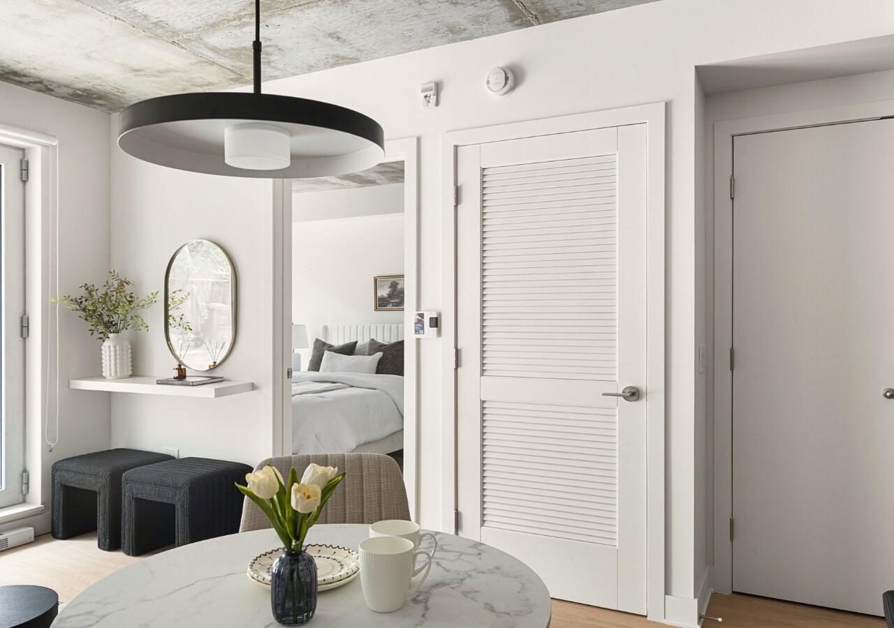Sherwin condos dining room