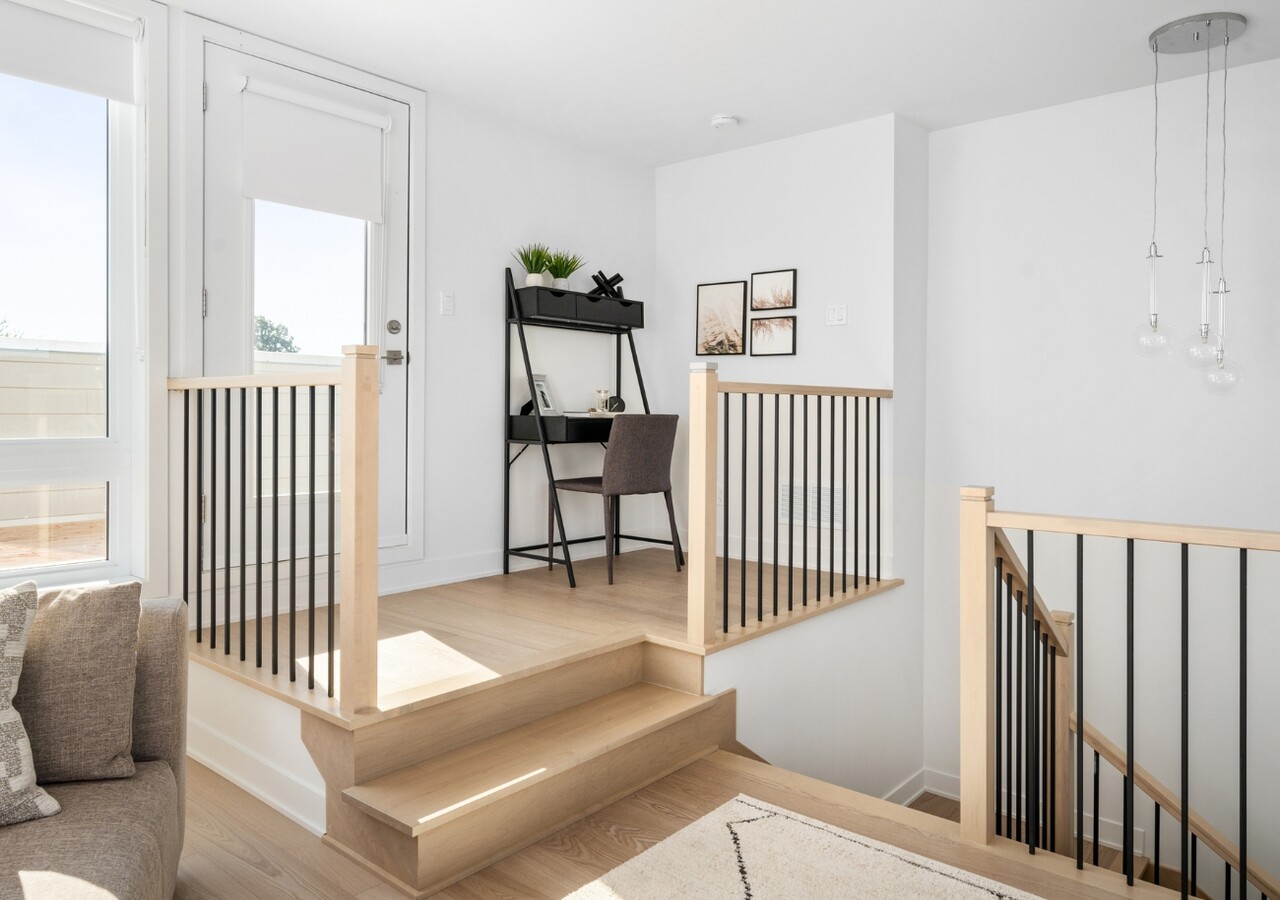Univert LaSalle office space