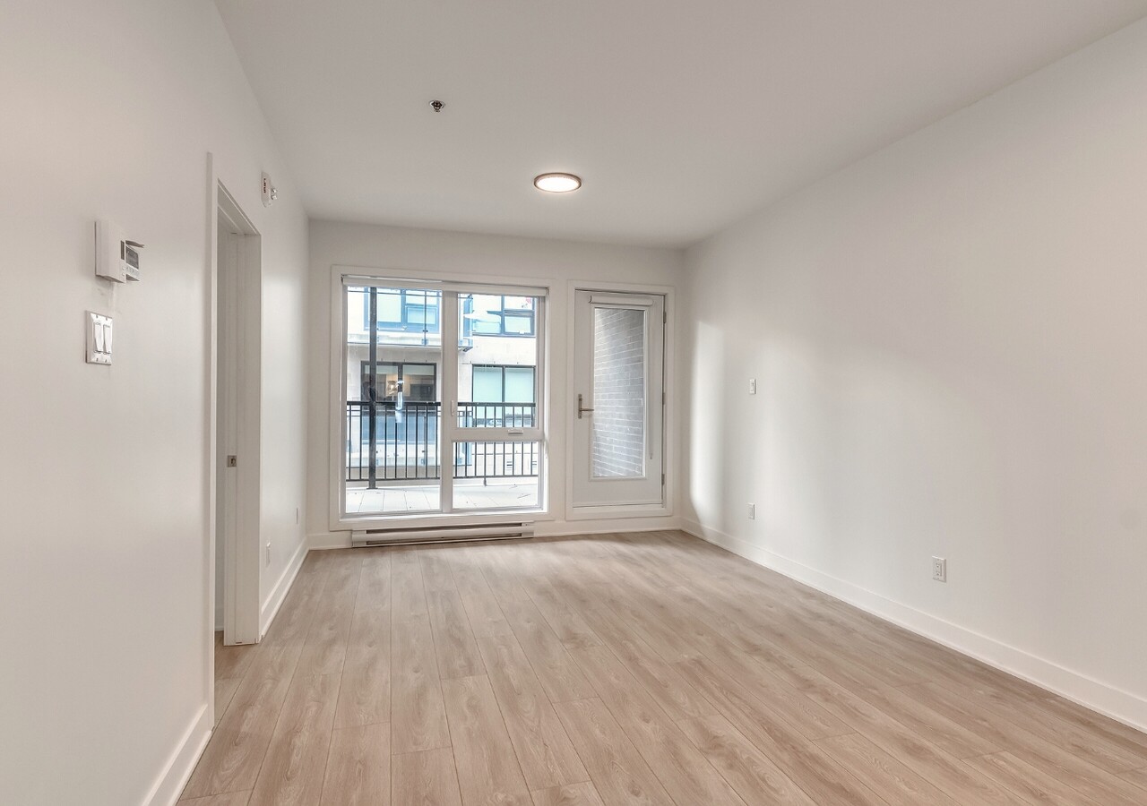 Zenith Condos living room