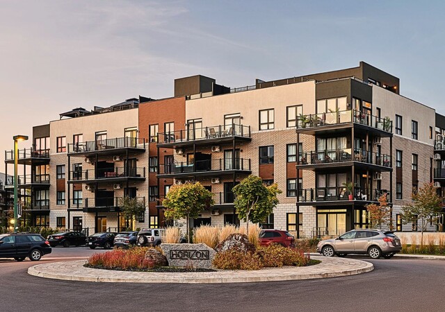 Horizon condominiums – photo 1