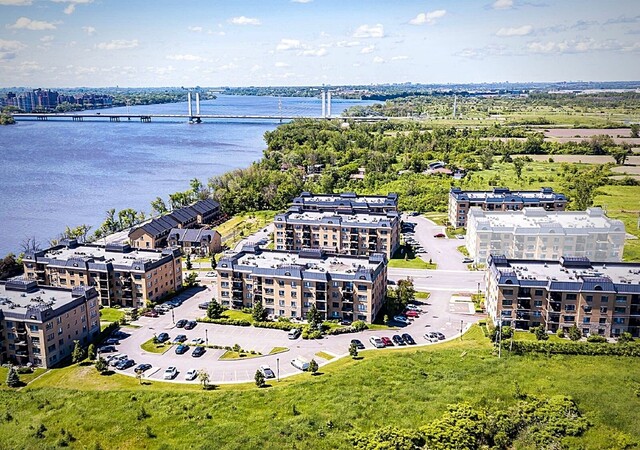 Condos Val-des-Ruisseaux – photo 1