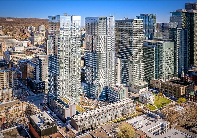YUL 2 Condominiums – photo 2